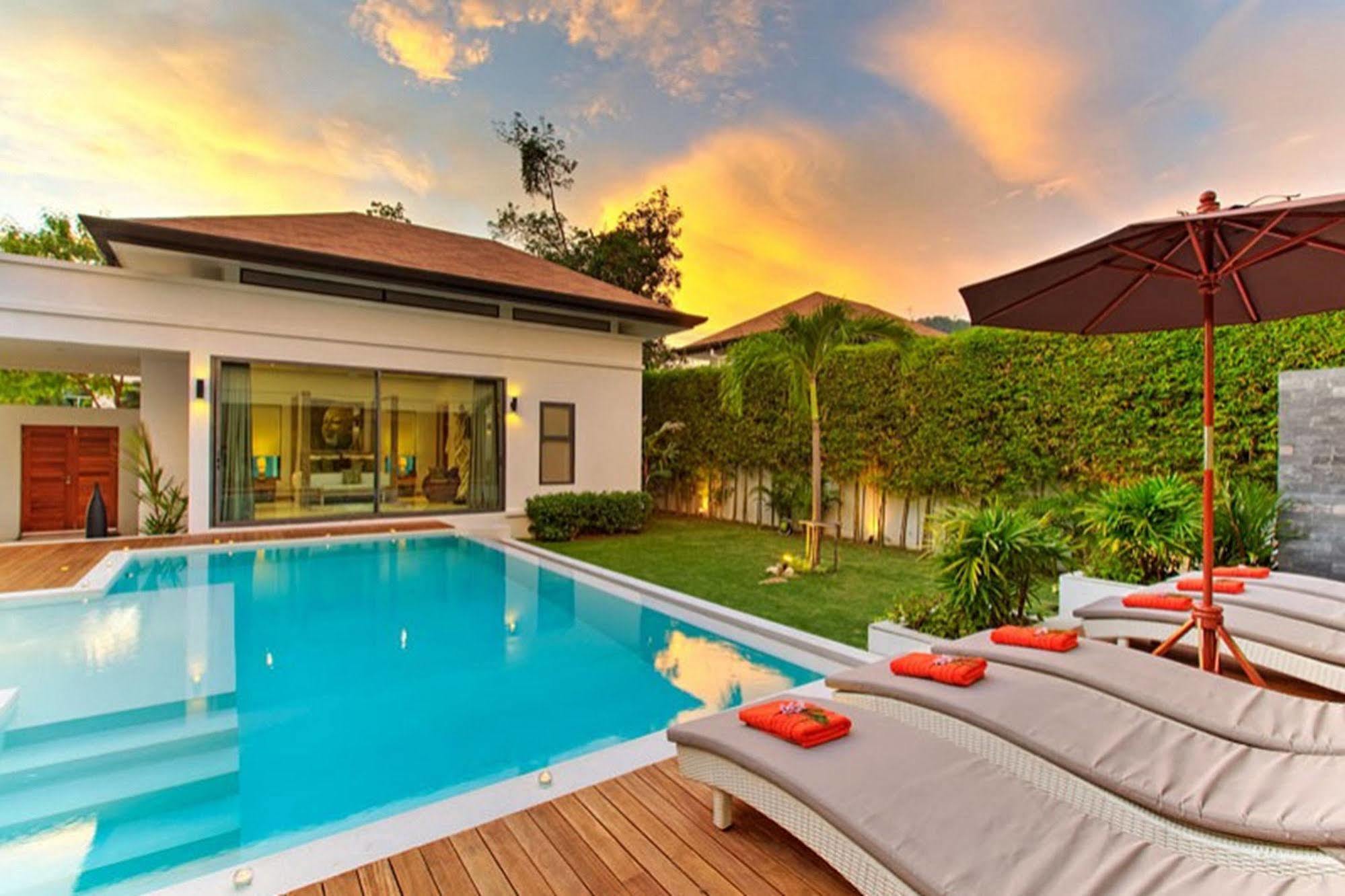 Baannaraya Pool Villas Residence Rawai Esterno foto
