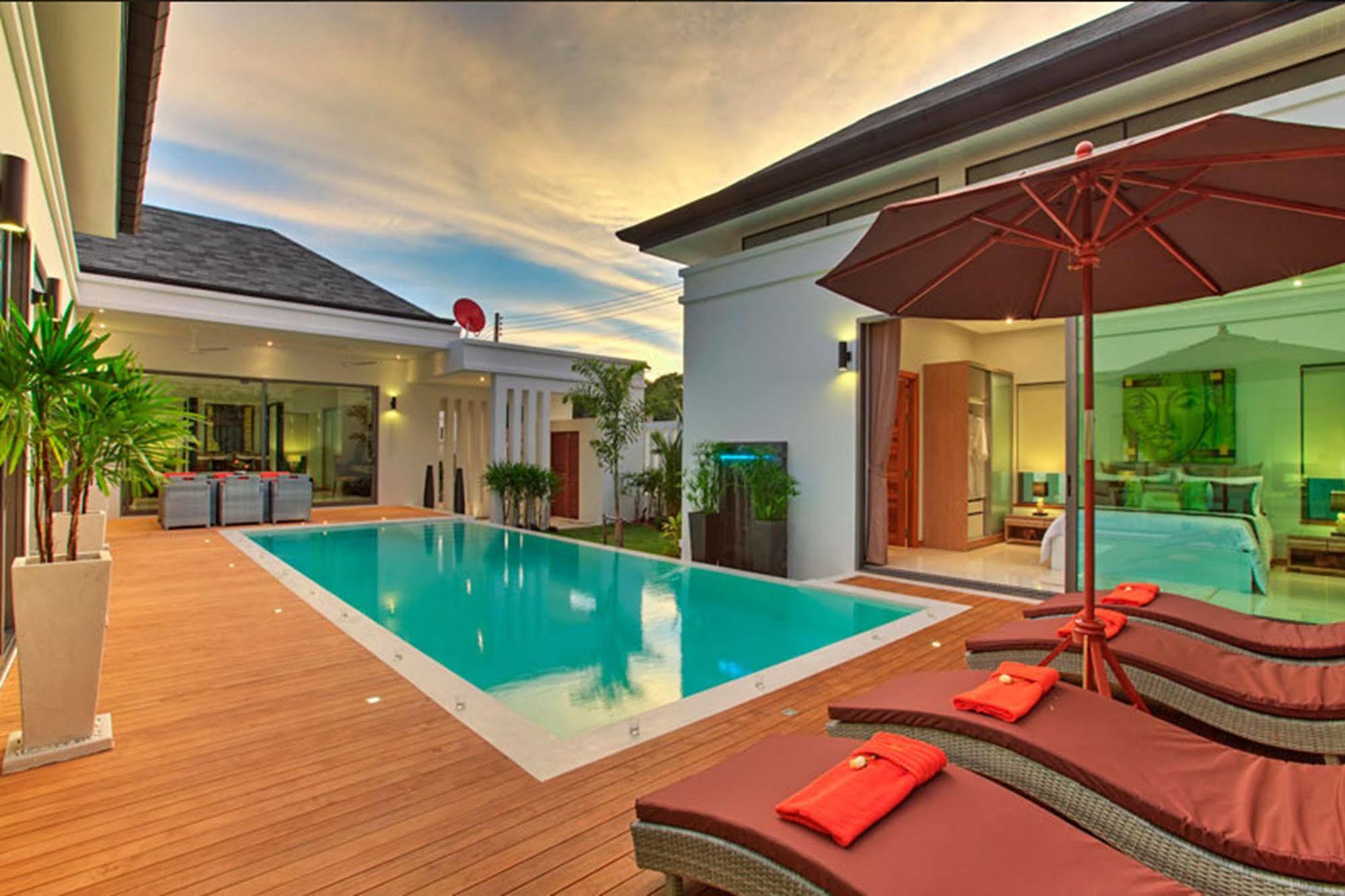 Baannaraya Pool Villas Residence Rawai Esterno foto